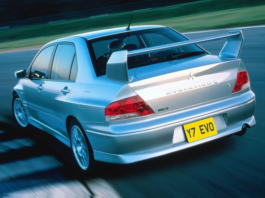  Mitsubishi Lancer Evolution VII 2001 года  (фото 2 из 3)
